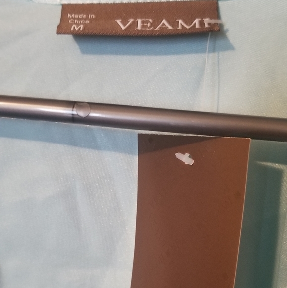 Bridal robe - Picture 3 of 3